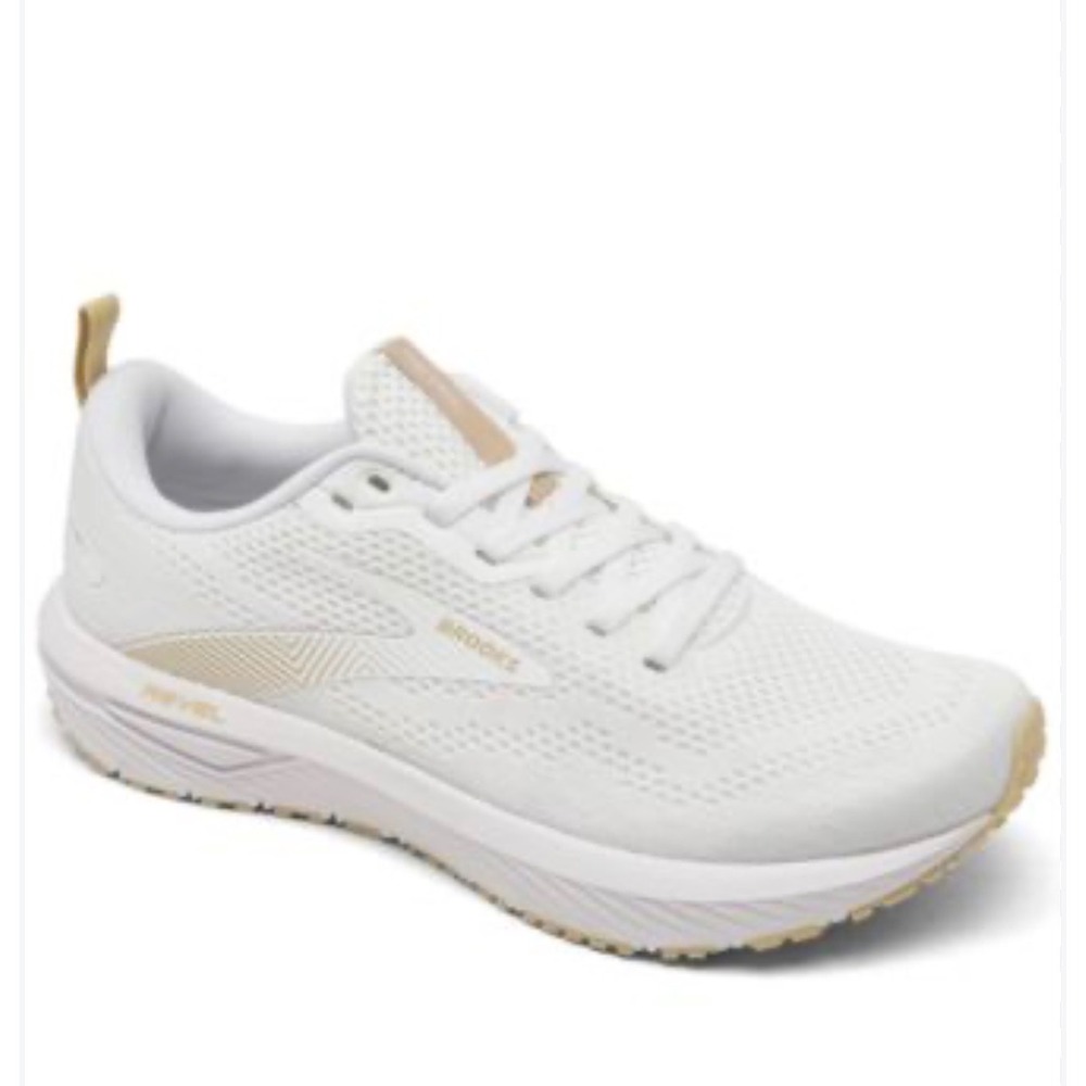 Brooks Revel 6 White Tan Running Shoes Womens 9